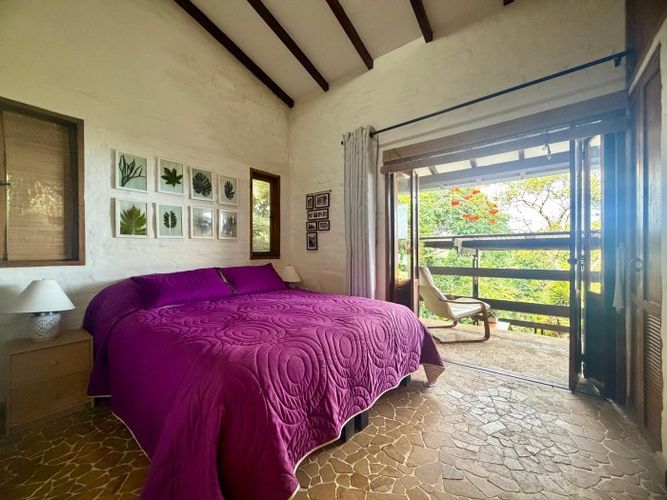 Casa de 4 alcobas en venta en Miravalle Dapa, Yumbo · foto 11 de 24