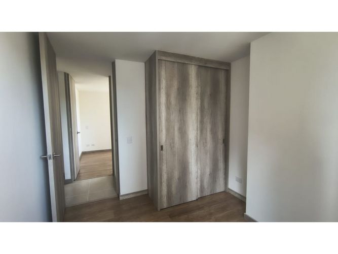 Apartamento de 2 alcobas en arriendo en Ciudad Del Río, Medellín, 66 m² · foto 6 de 10