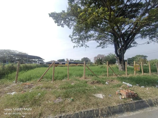 Lote en venta en La Herradura, Palmira, 1408 m² · foto 3 de 11