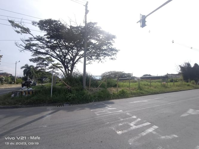 Lote en venta en La Herradura, Palmira, 1408 m² · foto 6 de 11