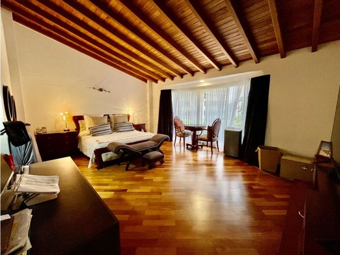 Casa de 4 alcobas en venta en La Candelaria, Medellín, 360 m² · foto 16 de 21