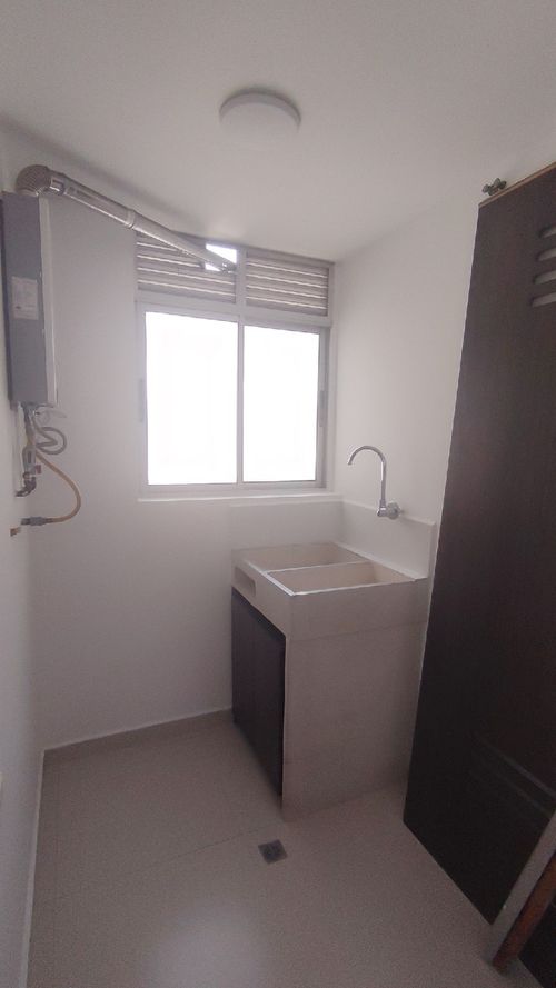 Apartamento de 3 alcobas en venta en Pedregal, Copacabana, 73 m² · foto 6 de 17