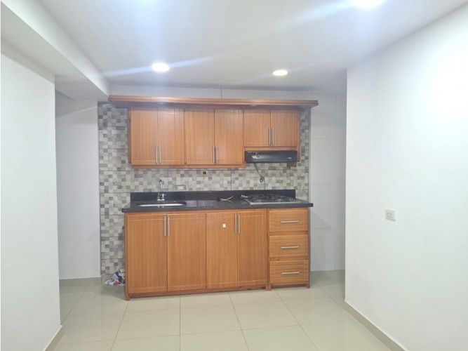 Apartaestudio en arriendo en Los Angeles, Medellín, 45 m² · foto 2 de 10
