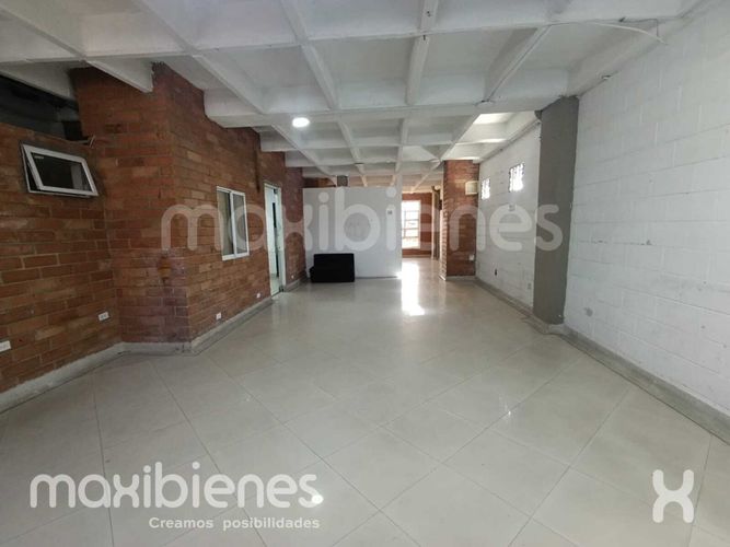 Bodega en arriendo en Santa Fe, Medellín, 110 m² · foto 3 de 22