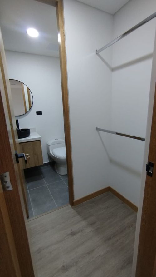 Apartamento de 3 alcobas en arriendo en Las Palmas, Medellín, 75 m² · foto 9 de 12