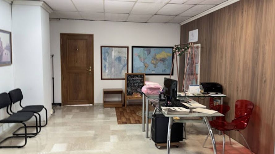 Oficina en arriendo en Astorga, Medellín, 150 m² · foto 5 de 8