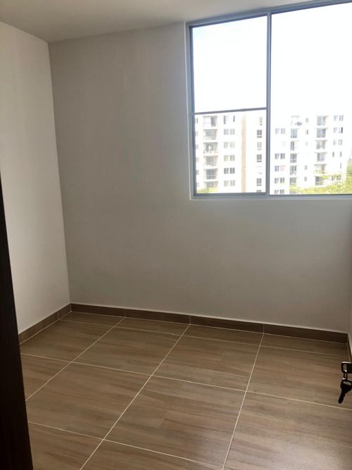 Apartamento de 2 alcobas en arriendo en Arroyohondo, Yumbo, 58 m² · foto 6 de 10