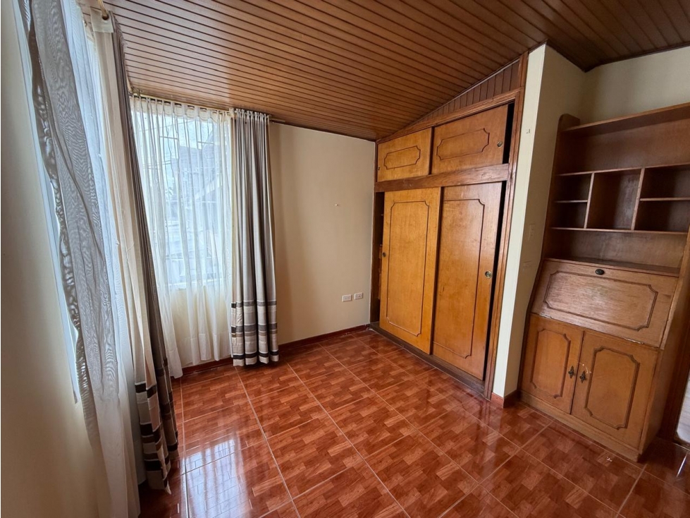 Casa en venta en Barrios Unidos, Bogotá · foto 3 de 19