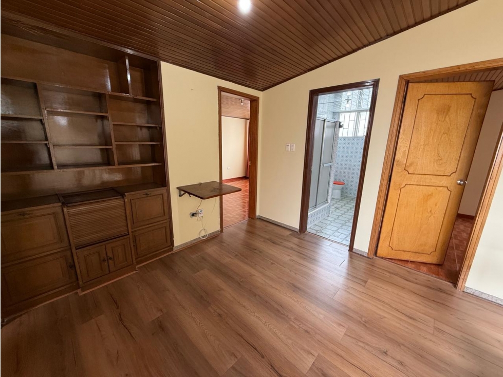 Casa en venta en Barrios Unidos, Bogotá · foto 9 de 19