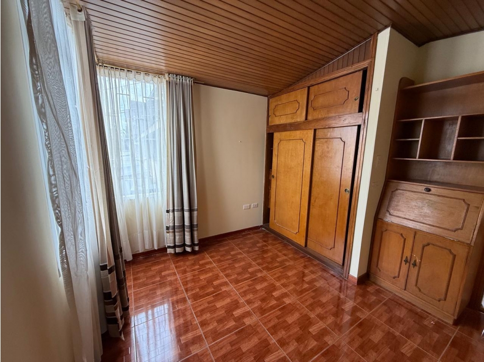 Casa en venta en Barrios Unidos, Bogotá · foto 10 de 19