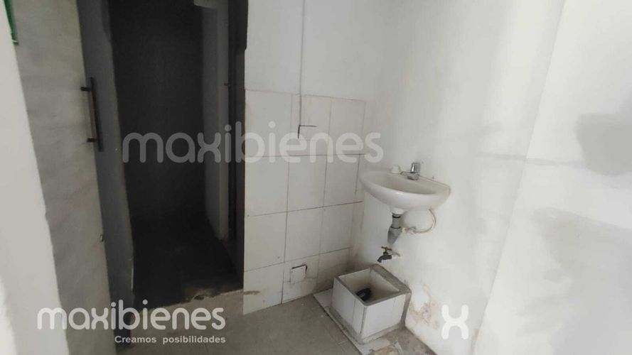 Local en arriendo en Suramericana, Medellín, 47 m² · foto 2 de 6