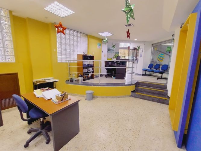Edificio en venta en Popular, Cali, 430 m² · foto 3 de 24