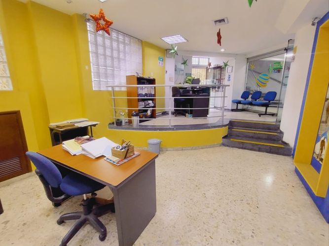 Edificio en venta en Popular, Cali, 430 m² · foto 4 de 24