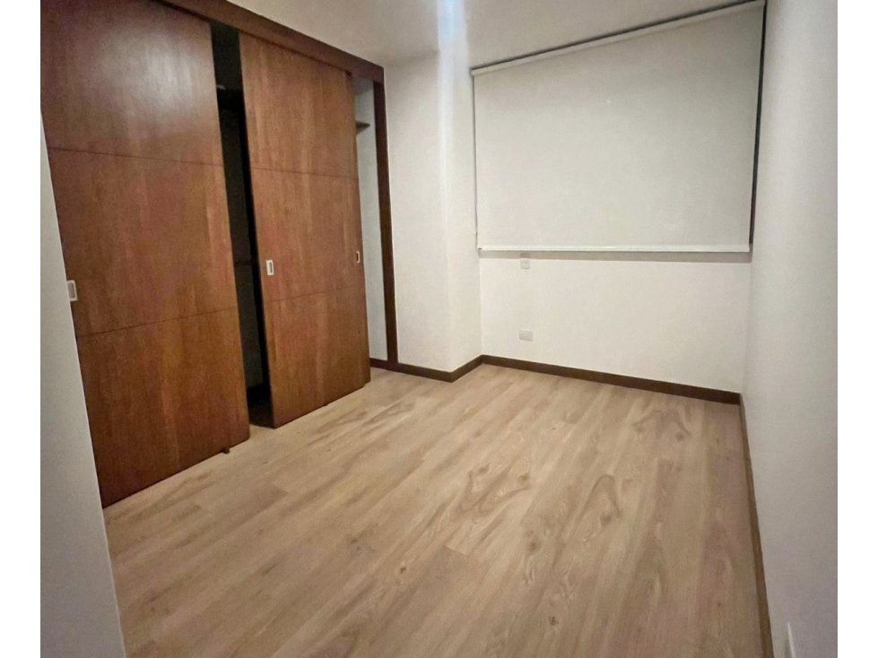 Apartamento en arriendo en Loma De Los Gonzalez, Medellín · foto 10 de 20