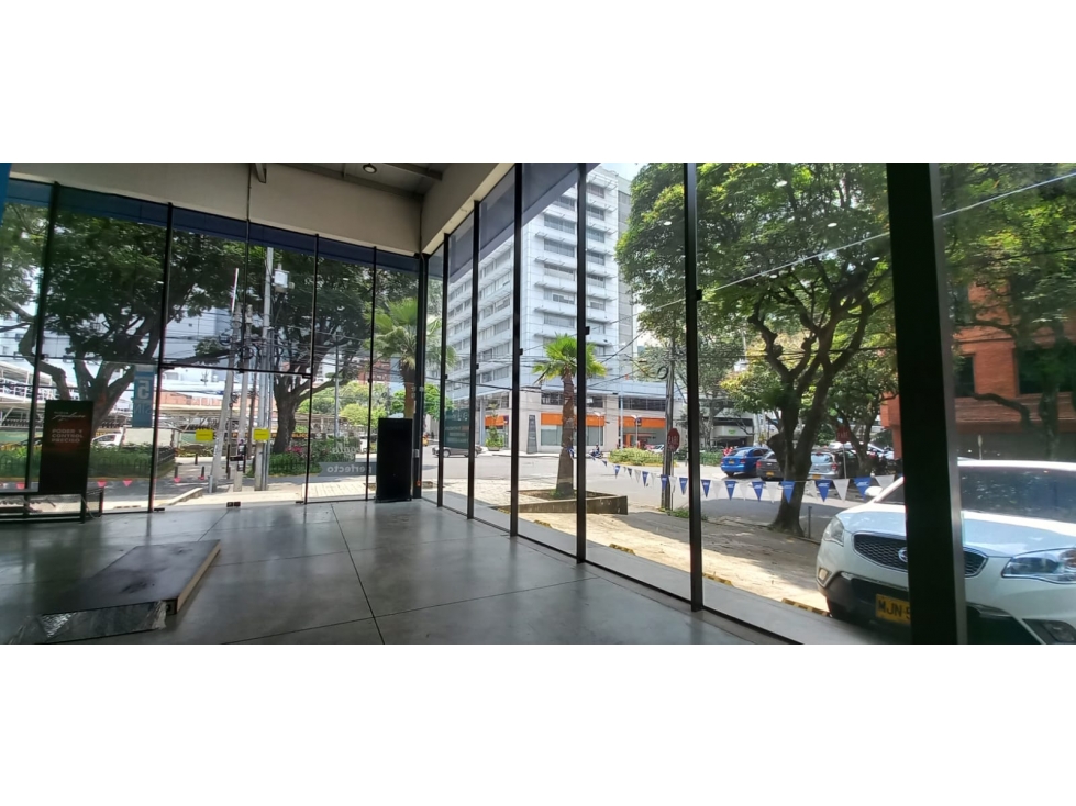 House for rent in Santa monica, Cali
