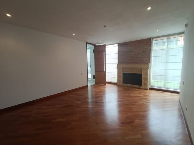 Casa de 3 alcobas en venta en San Simón, Bogotá, 343 m² · foto 7 de 24