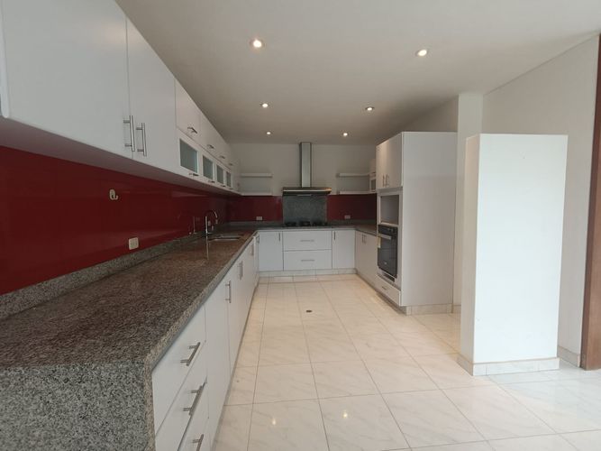 Casa de 3 alcobas en venta en San Simón, Bogotá, 343 m² · foto 9 de 24