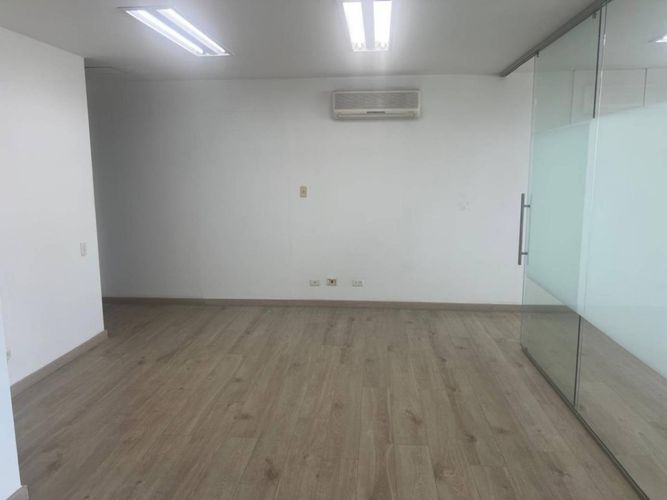 Oficina en arriendo en Los Balsos, Medellín, 100 m² · foto 5 de 20