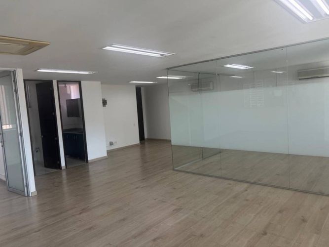 Oficina en arriendo en Los Balsos, Medellín, 100 m² · foto 17 de 20