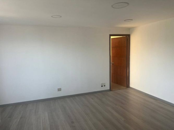 Oficina en arriendo en El Poblado, Medellín, 85 m² · foto 6 de 20