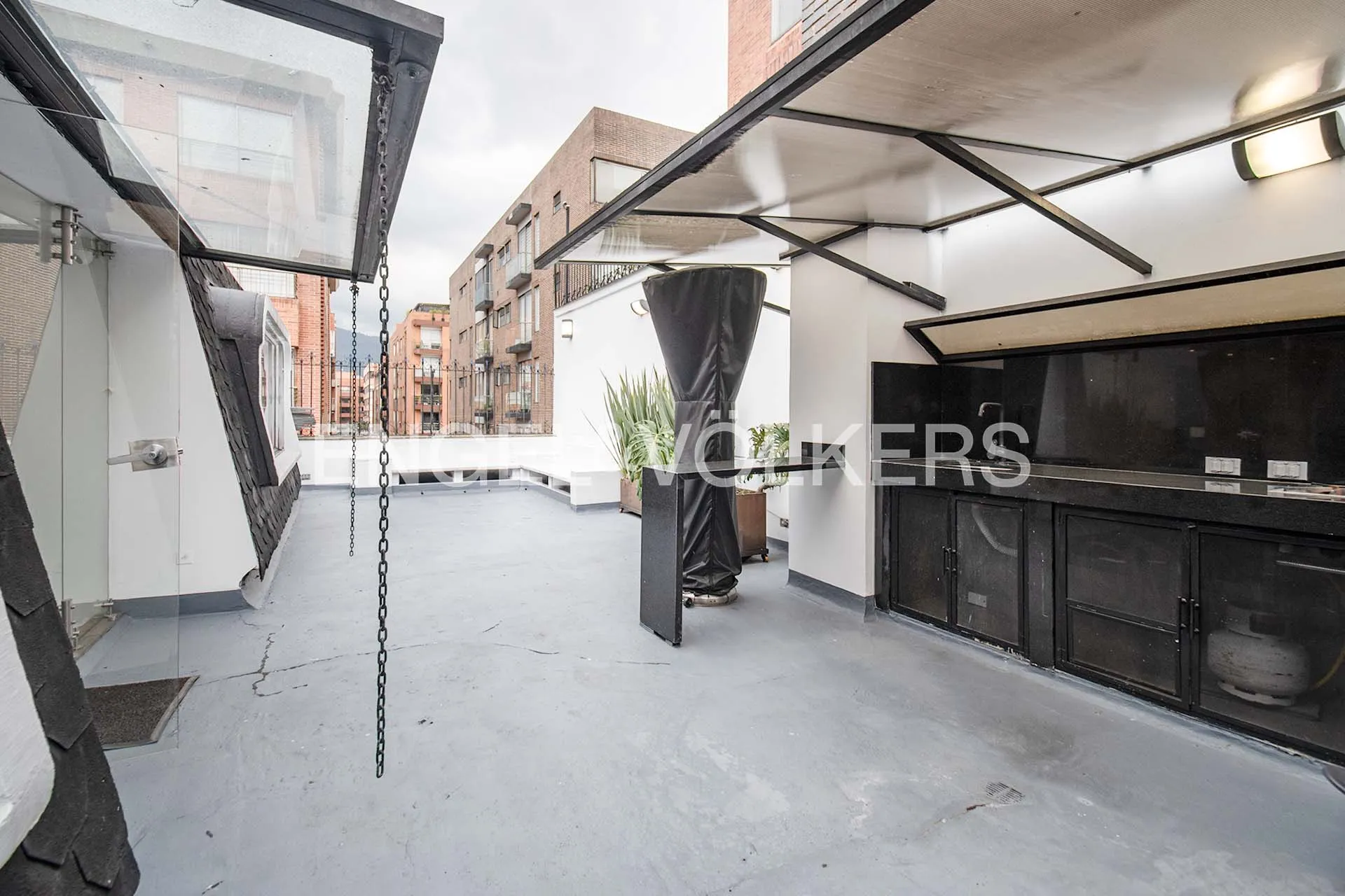 Apartamento en venta en Santa Barbara Occidental, Bogotá · foto 11 de 21