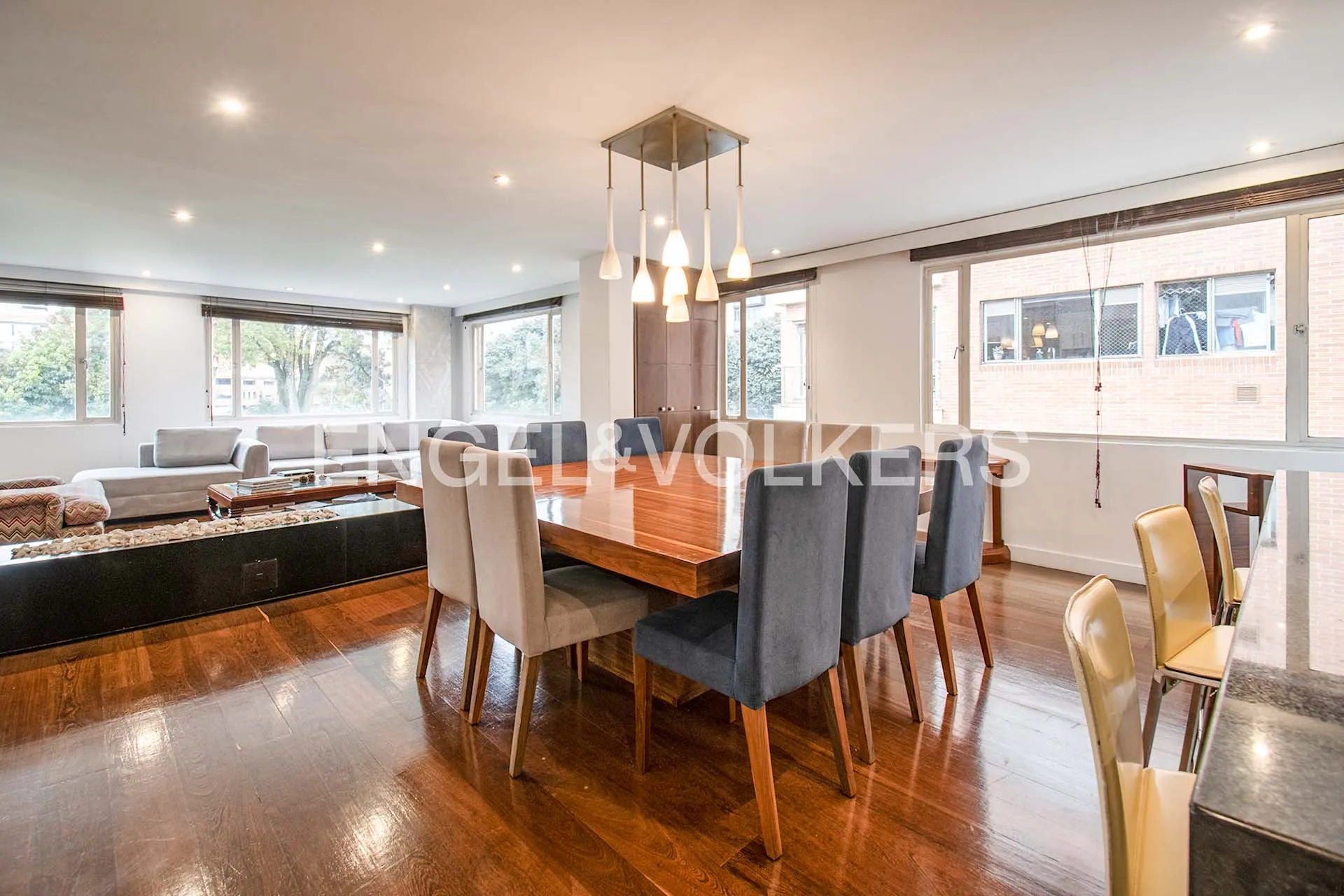 Apartamento en venta en Santa Barbara Occidental, Bogotá · foto 7 de 21