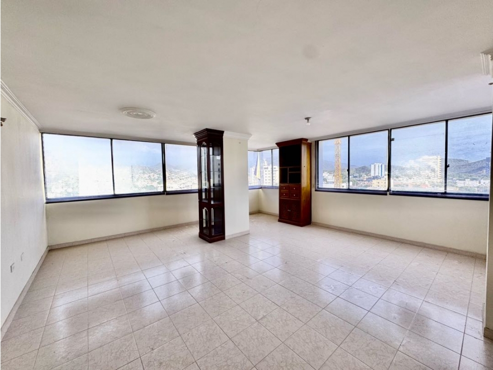 Apartamento en venta en Rodadero Sur, Santa Marta · foto 2 de 20