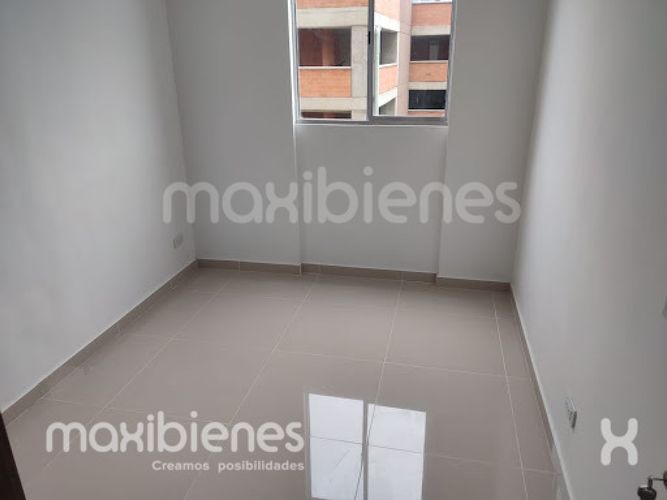 Apartamento de 3 alcobas en arriendo en Machado, Copacabana, 68 m² · foto 4 de 13