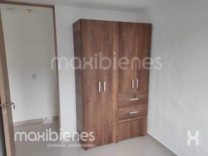Apartamento de 3 alcobas en arriendo en Machado, Copacabana, 68 m² · foto 5 de 13