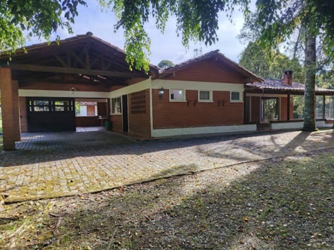 Finca en arriendo en Los Salados, El Retiro, 350 m² · foto 2 de 24