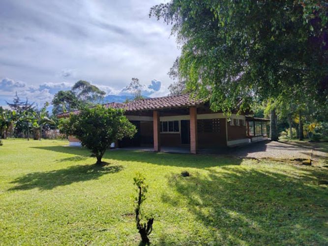 Finca en arriendo en Los Salados, El Retiro, 350 m² · foto 3 de 24