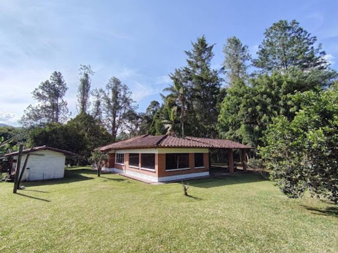 Finca en arriendo en Los Salados, El Retiro, 350 m² · foto 6 de 24