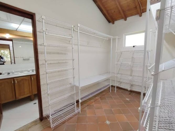 Finca en arriendo en Los Salados, El Retiro, 350 m² · foto 21 de 24
