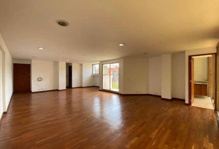 Oficina en arriendo en El Poblado, Medellín, 67 m² · foto 6 de 10
