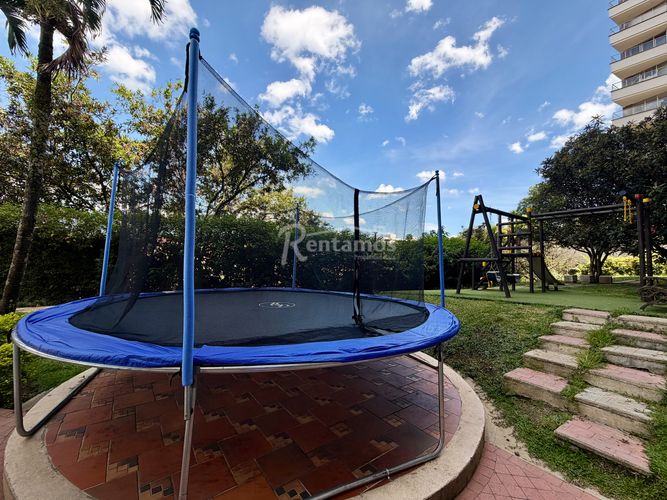 Apartamento de 3 alcobas en arriendo en Bosques De Zuñiga, Medellín, 118 m² · foto 24 de 24
