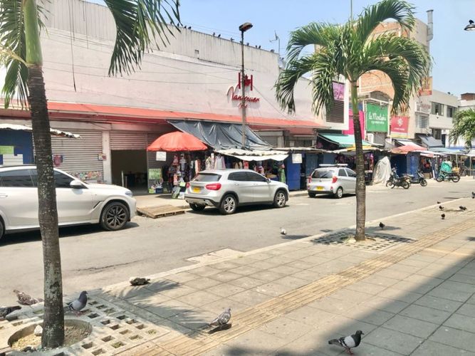 Bodega en venta en San Pedro, Cali, 724 m² · foto 11 de 12