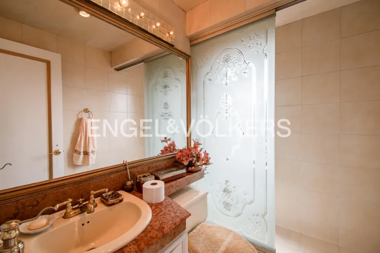 Apartamento de 4 alcobas en venta en Chico Norte, Bogotá, 471 m² · foto 16 de 18