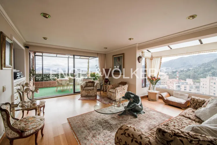 Apartamento de 4 alcobas en venta en Chico Norte, Bogotá, 471 m² · foto 4 de 18