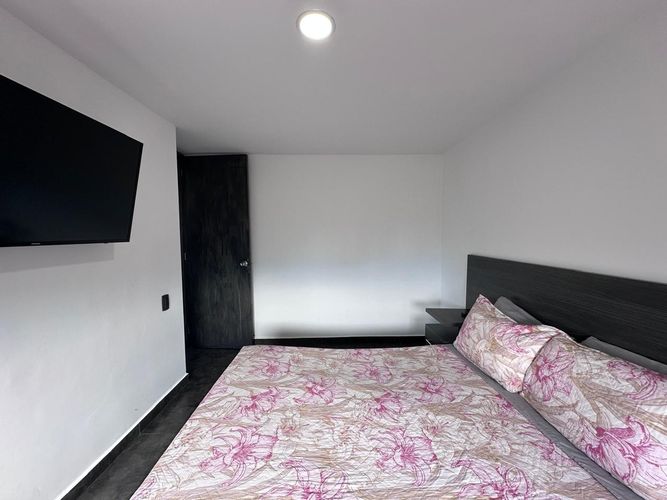 Apartamento en venta en El Poblado, Medellín · foto 10 de 17