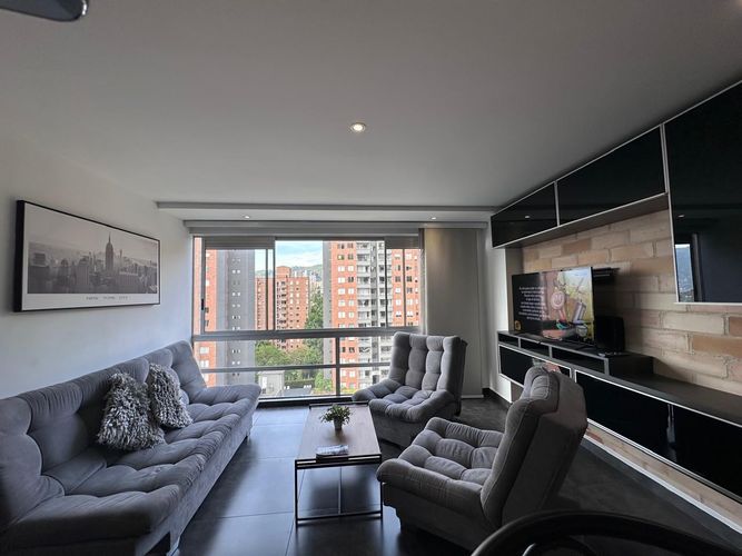 Apartamento en venta en El Poblado, Medellín · foto 4 de 17
