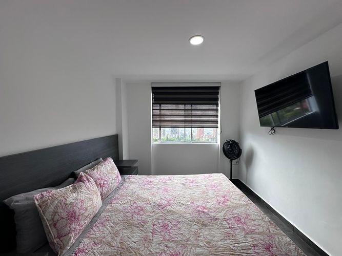 Apartamento en venta en El Poblado, Medellín · foto 11 de 17