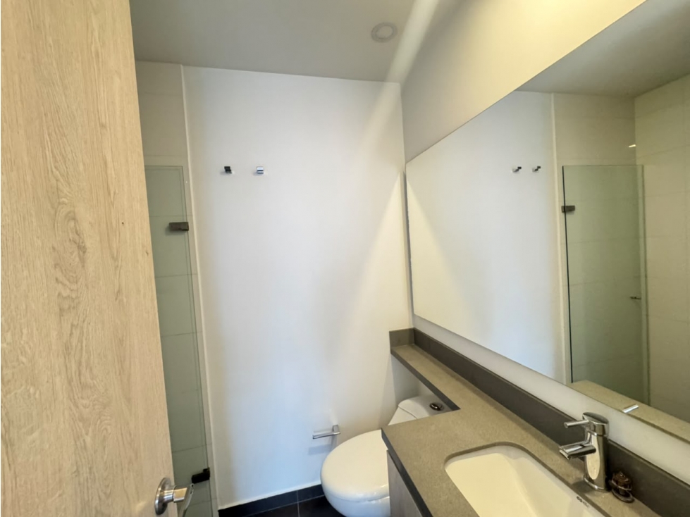 Apartamento en arriendo en El Poblado, Medellín · foto 12 de 14
