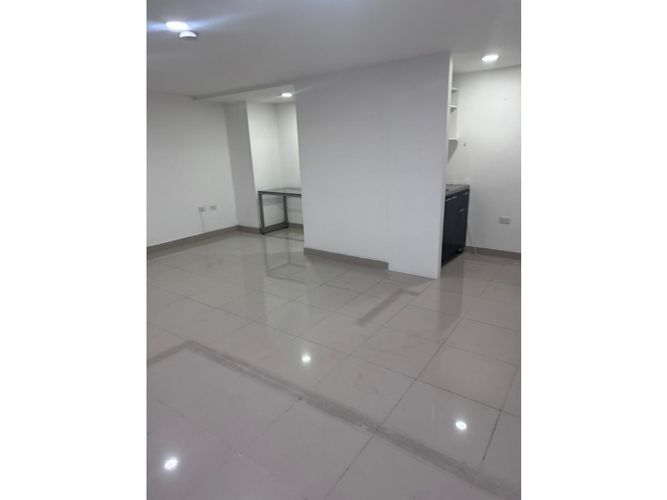 Consultorio en arriendo en Aves Maria, Sabaneta, 32 m² · foto 5 de 16