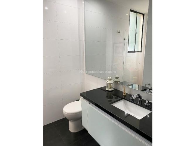 Apartamento en venta en Santa Barbara, Bogotá · foto 9 de 19