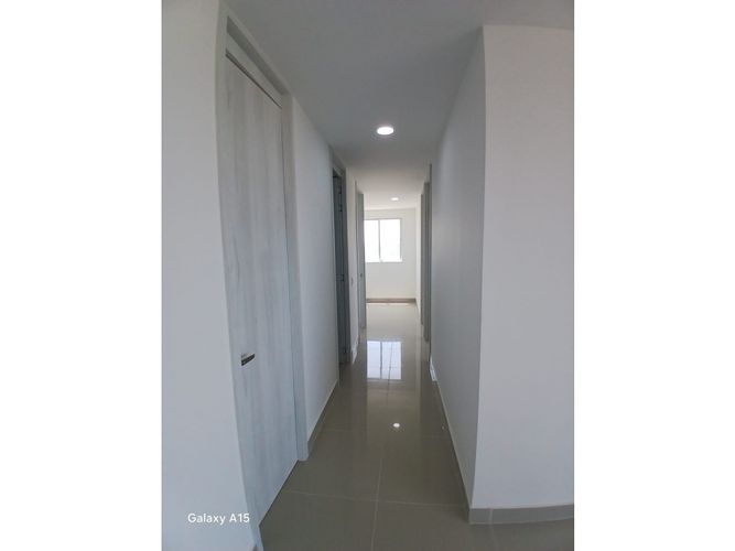Apartamento de 3 alcobas en venta en Paraiso, Barranquilla, 97 m² · foto 9 de 24