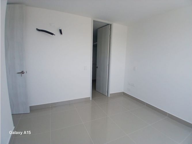 Apartamento de 3 alcobas en venta en Paraiso, Barranquilla, 97 m² · foto 12 de 24