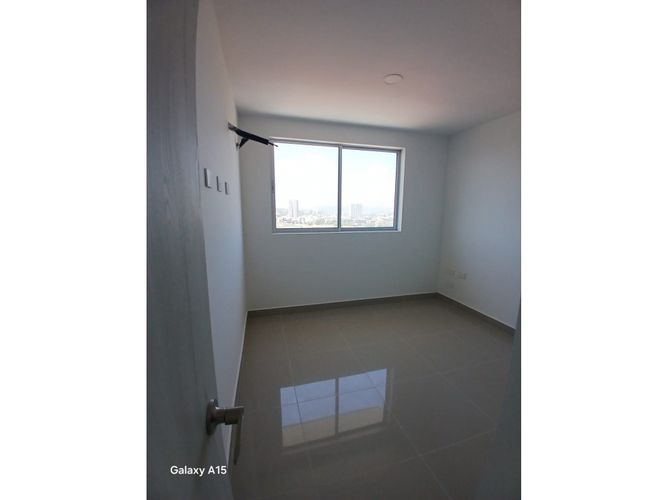 Apartamento de 3 alcobas en venta en Paraiso, Barranquilla, 97 m² · foto 13 de 24