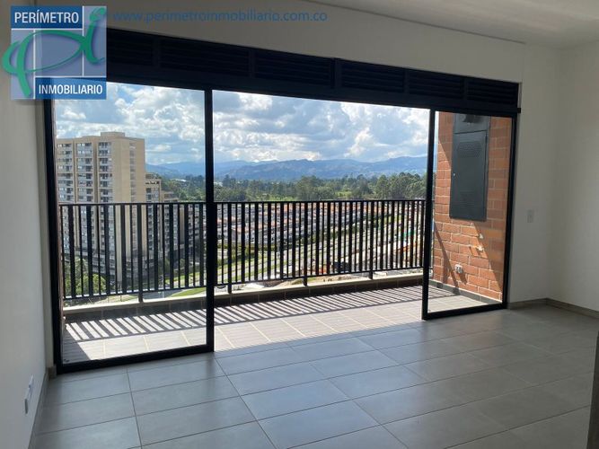 Apartamento de 2 alcobas en venta en Barro Blanco, Rionegro, 62 m² · foto 2 de 17