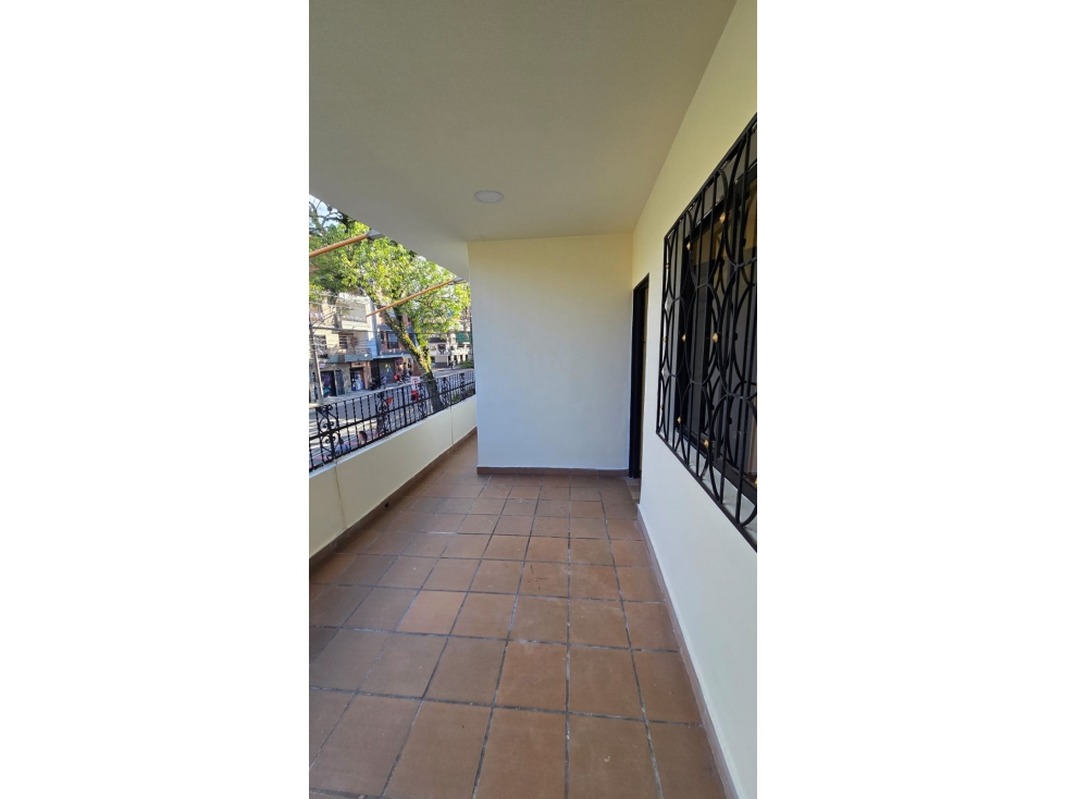 5BR House in Las Mercedes (110 m²) - 4