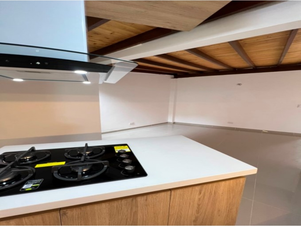 Apartamento en venta en La America, Medellín · foto 4 de 22